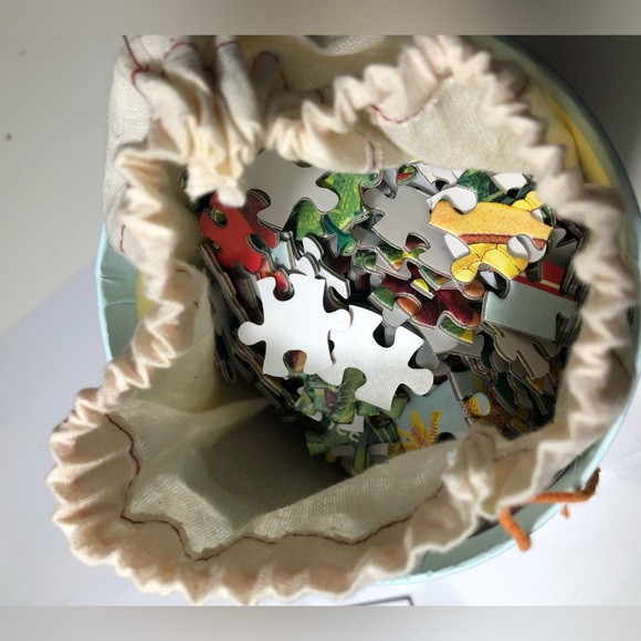 Cavallini & Co. Vintage Garden 1000 Piece Jigsaw Puzzle BNIB Rare Comes With Box - Picture 8 of 12